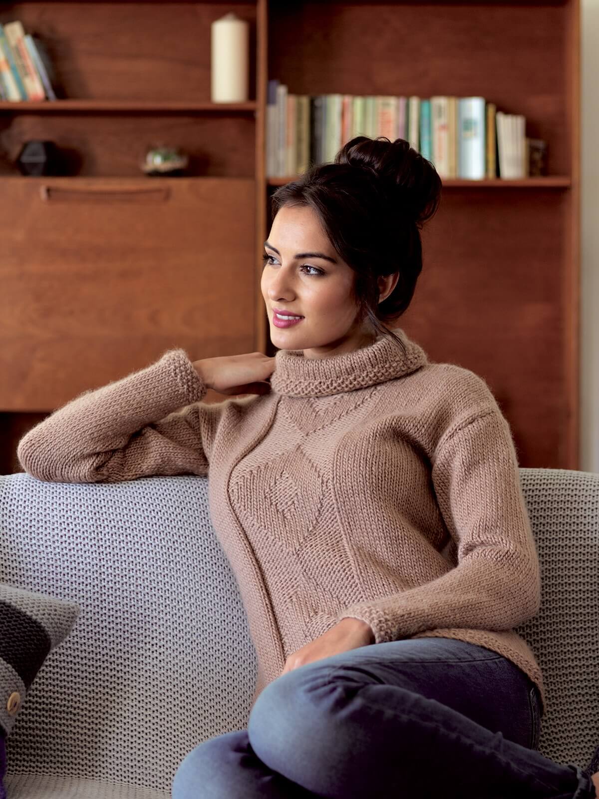 wys_retreat_chunky_roving_l_the_perfect_retreat_boketto_roll_neck_jumper_01_v_72_1