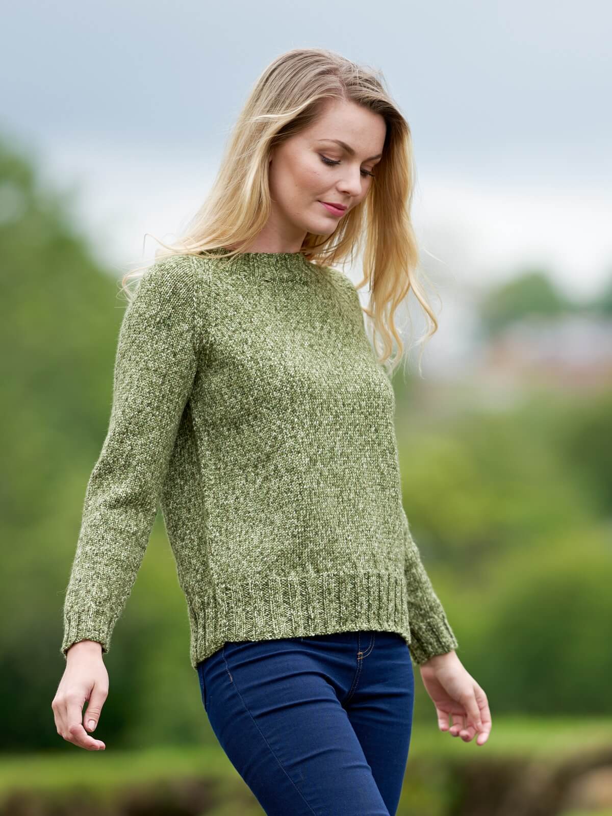 wys_the_croft_dk_l_collection_one_leana_womens_raglan_jumper_01_v_72_2