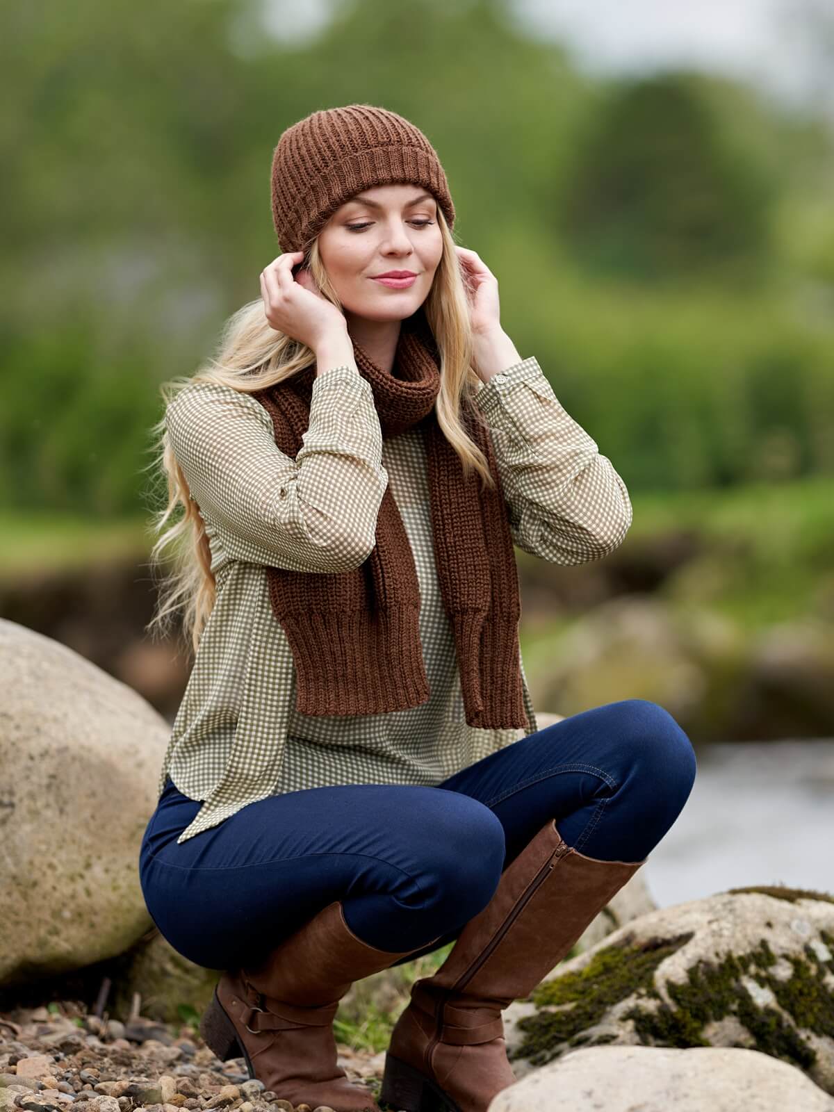 wys_the_croft_dk_l_collection_one_quinn_unisex_accessories_01_v_72_2